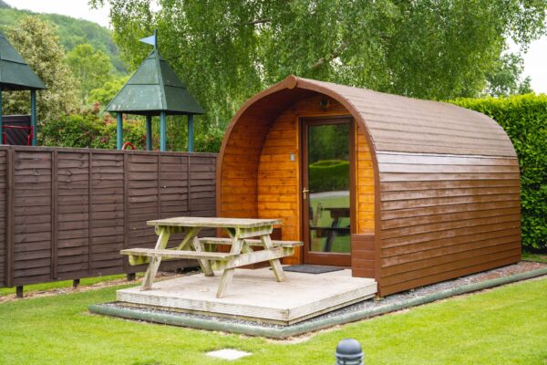 Glamping | Glamping pods | Lucksall