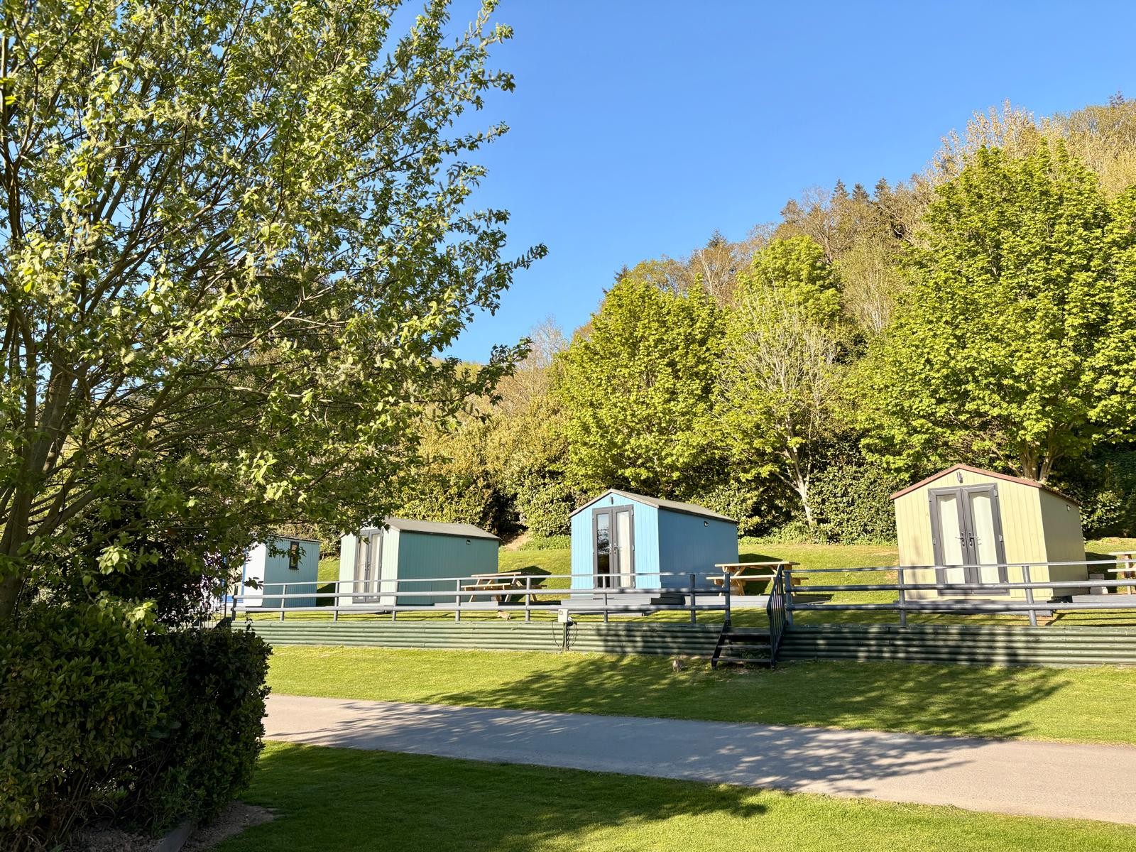 June Mid-Week Glamping Hut Special